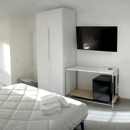 La Fiera Guesthouse フィウミチーノ エクステリア 写真